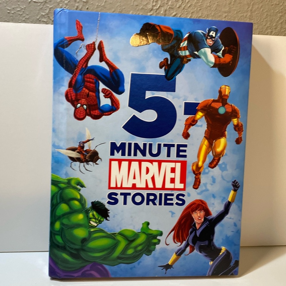 2012 Hard Book 1st Edition 5-Minute Marvel Stories Super Heroes Made In The USA